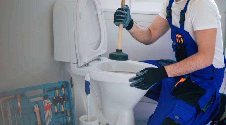 Professional clogged toilet repair in Fort Shafter, HI